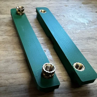 Ốp tay M-Lok cho MDT ACC (MDT ACC M-Lok Handguard Covers)