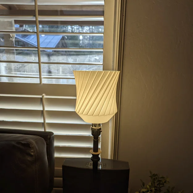 Chụp đèn hiện đại (Modern lamp shade) - Image 1