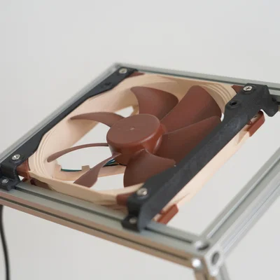 BeamCase - Bracket gắn quạt dạng slot-in