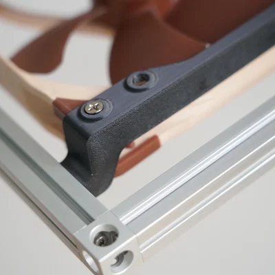BeamCase - Bracket gắn quạt dạng slot-in