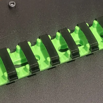 Ratrig Cable Tray Parametric (Bản tham số hoá máng đi dây)