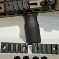 Picatinny Rail 5-Slot & M-LOK Nut (M5) - Thumbnail 1