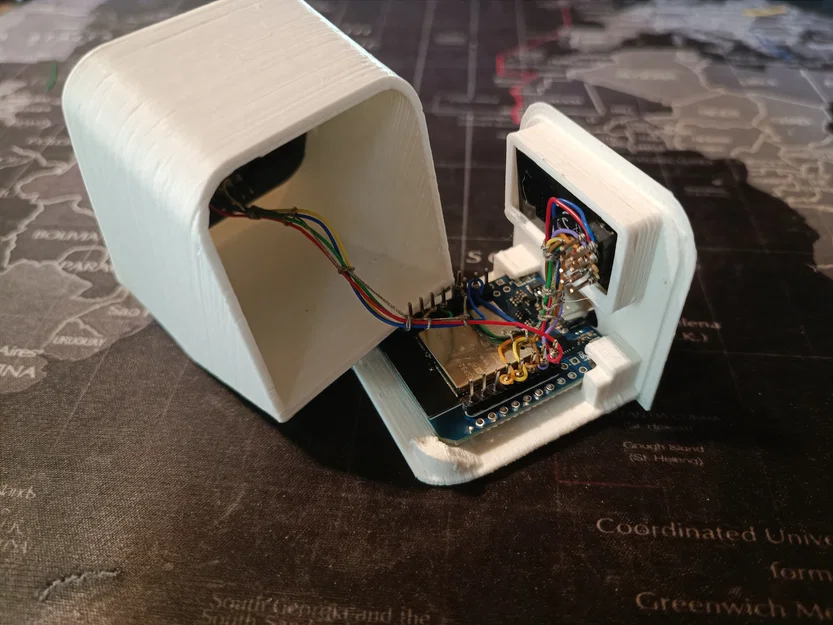 Vỏ hộp 3D cho Mini D1 ESP32 kết hợp màn hình OLED và NRF24 - Image 4