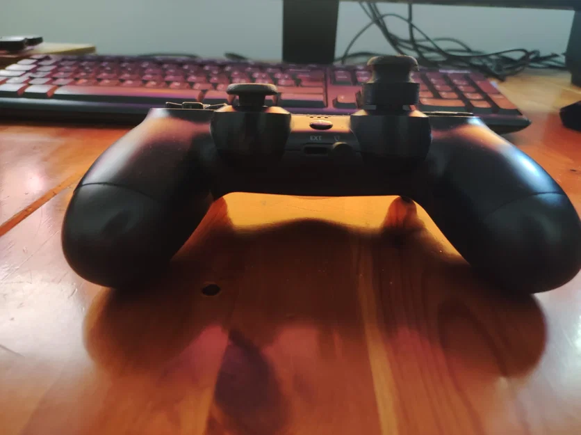 Bọc cần analog tay cầm PS4: Nâng cấp trải nghiệm chơi game của bạn - Image 2