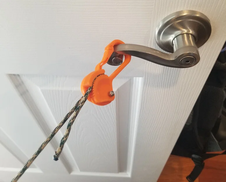 #0064 Carabiner nhỏ gọn siêu chắc + Cord Tensioner [Cam Action, paracord 4mm] - Image 1