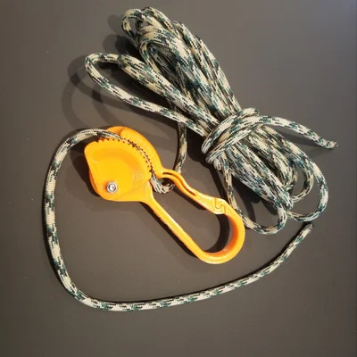 #0064 Carabiner nhỏ gọn siêu chắc + Cord Tensioner [Cam Action, paracord 4mm]