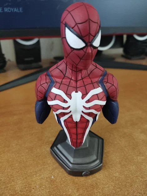 Mô hình tượng bán thân Spider-Man 1:3 in 3D cực chi tiết - Image 2