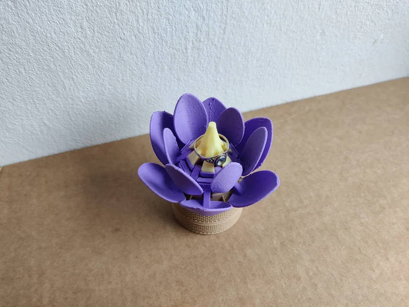 Hộp Cất Nhẫn Hình Hoa Cơ Khí (Mechanical Flower Ring Storage Box) - Image 3