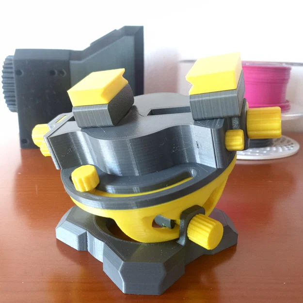 Workbench Ultimate Multi-tool – Bàn làm việc thay tool nhanh, mô-đun 3D printable - Image 1