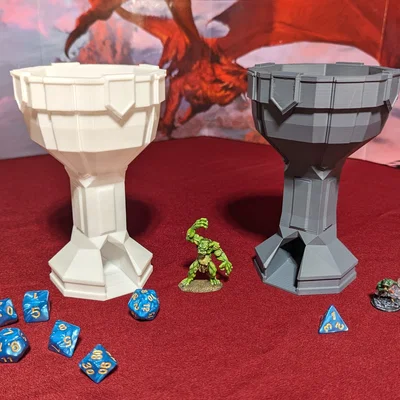 Tháp Đổ Xúc Xắc Dạng Ly (Goblet) cho Dwarf/Cleric/Paladin
