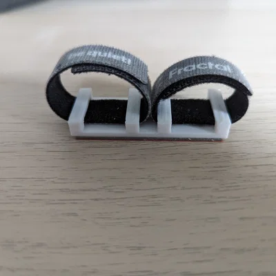 Móc dán Velcro quản lý dây cáp (Velcro cable hooks for cable management)