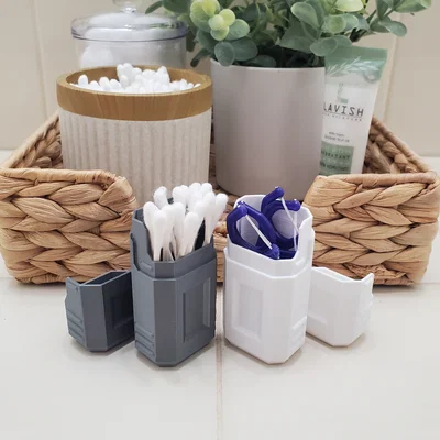 Lil-Case: Hộp đựng tăm bông du lịch siêu bền (Rugged Q-Tip Travel Case)
