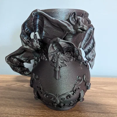 Bình Count Dracula – Gothic Vampire Bat Vase
