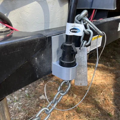Giá đỡ jack cắm Trailer (Trailer Plug Holder) thông minh
