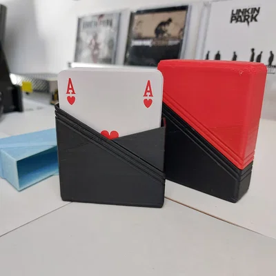 Hộp đựng bài tây tối giản (Minimalistic playing card case)