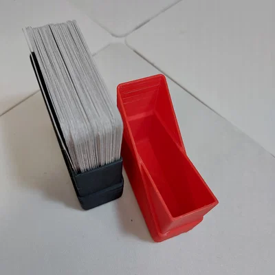 Hộp đựng bài tây tối giản (Minimalistic playing card case)