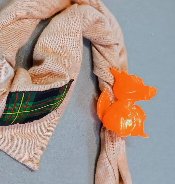 Vòng giữ khăn quàng Charizard (Charizard Scout Woggle) in 3D độc đáo - Image 3