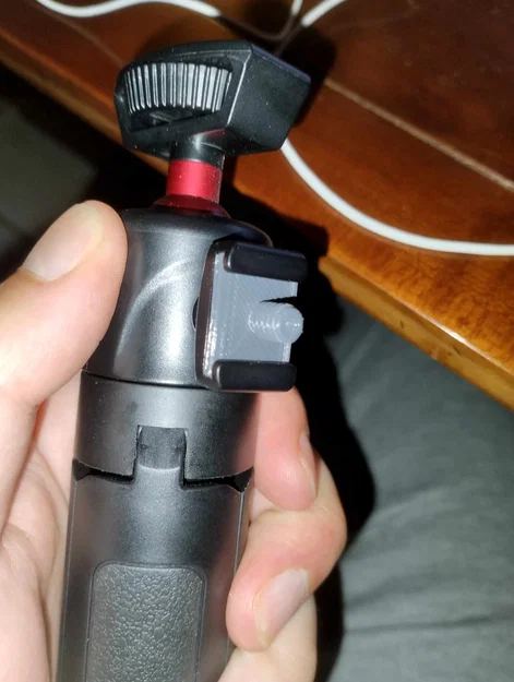 Đế gắn hot shoe 19mm chuẩn ốc 1/4"-20 cho máy ảnh và phụ kiện - Image 2