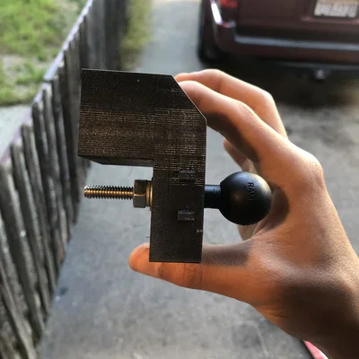 Giá đỡ RAM thay đồng hồ 3rd Gen 4Runner (Clock Ram Mount)