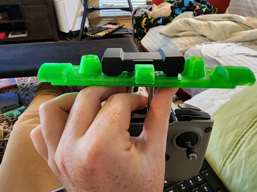 Combo Che Cần Điều Khiển DJI Mini 2 + Giá Đỡ Điện Thoại Khung Lớn - Image 5