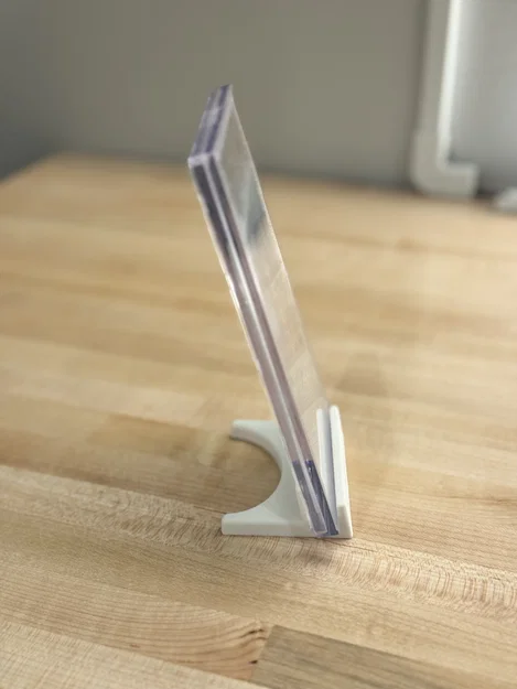 Kệ đỡ Trading Card (Trading Card Stand) - Image 3