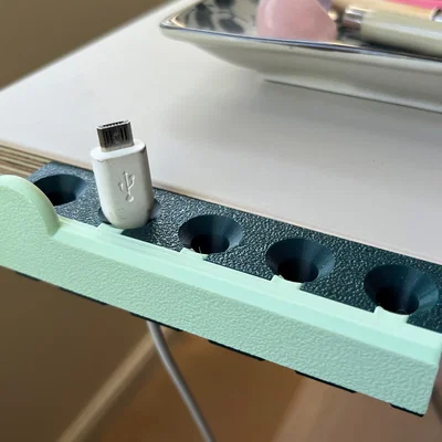 Kẹp gọn cáp (Cable tidy/organiser) có nắp tháo rời