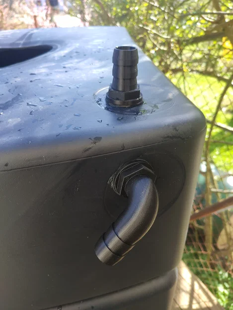 Đầu nối bồn nước mưa Towerplast (Rainwatter tank connector) - Image 3