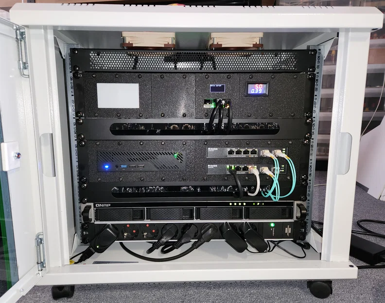 Khung gắn 3D cho Minisforum MS-01 vào tủ Rack 19 inch 2U - Image 6