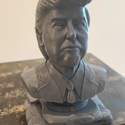 Mô hình tượng bán thân Donald Trump in 3D không cần support