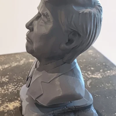 Mô hình tượng bán thân Donald Trump in 3D không cần support