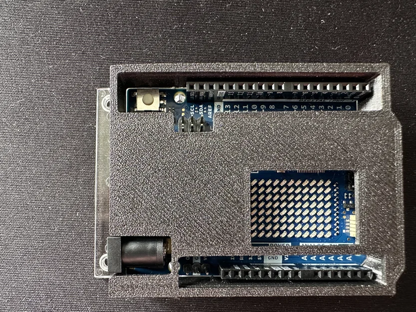 Vỏ bảo vệ Arduino R4 WiFi in 3D không cần ốc vít tiện lợi - Image 3