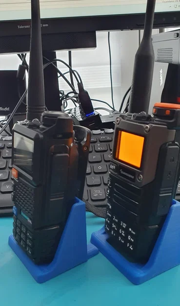 Chân đế để bàn in 3D cho bộ đàm Quansheng UV-5R/Plus/6R - Image 1