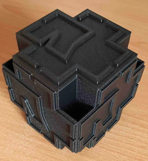 Ống đựng bút Rammstein Penholder - Image 3