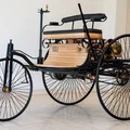 Mercedes Benz No. 1 năm 1886 – Designer Ed van der Heijden - Thumbnail 9