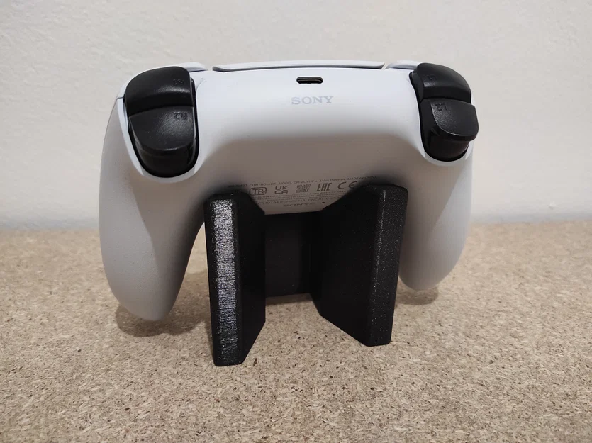 Giá đỡ tay cầm PS5 DualSense đơn giản, chắc chắn cho góc gaming - Image 2