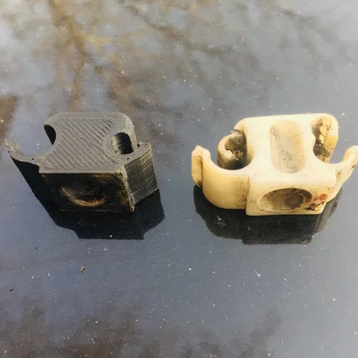 Kẹp giữ dây điện phuộc trước BMW E30 (Thay thế OEM 61 13 1 370 421)