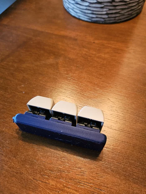 Móc khóa fidget switch Cherry MX - Image 3