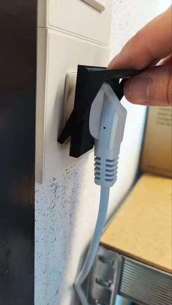 Dụng cụ hỗ trợ rút phích cắm điện an toàn (Débranche prise murale) - Image 4