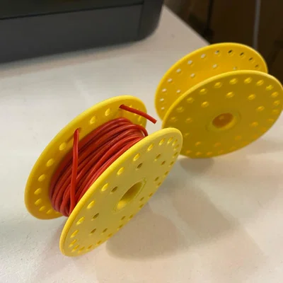 Lõi cuộn dây điện mini (Electric wires mini spool) - Giải pháp quản lý dây gọn gàng