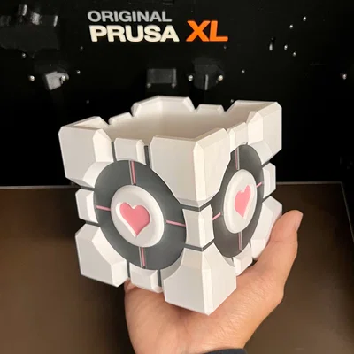 Hộp Portal Companion Cube kèm nắp (container & lid)