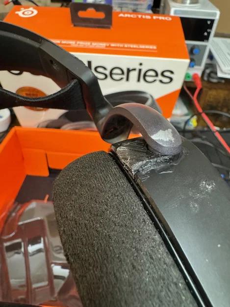 Sửa bản lề Steel Series Arctis Pro (Hinge Fix) - Image 1