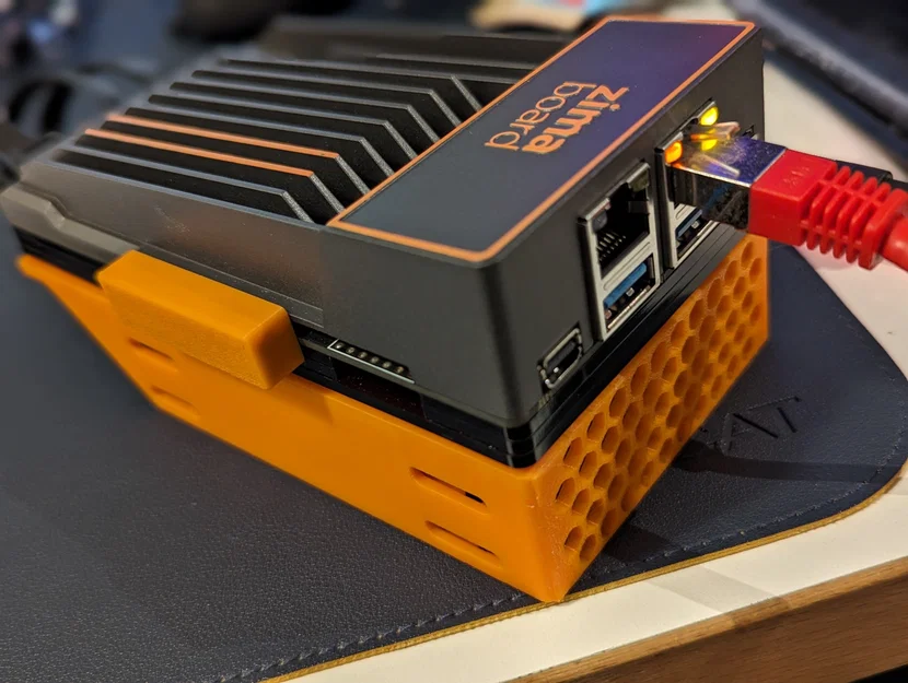 Khay gắn ổ cứng kép cho Zimaboard - Thiết kế tổ ong tản nhiệt - Image 1