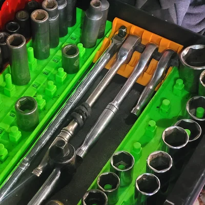 Khay đựng cần xiết lực và thanh cạy (Ratchet Rack) in 3D tiện lợi