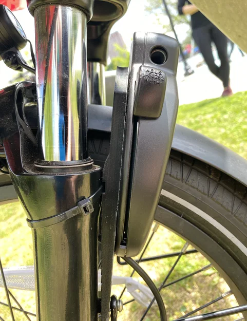 Bracket khóa cafe Abus 4750XL cho xe Aventon Abound - Image 2