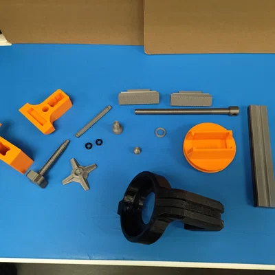 Ê-tô kẹp bàn (Desktop Vise)