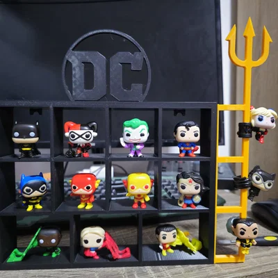Kệ treo tường DC cho Kinder Joy Funko Pop