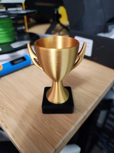 Rolo Trophy – Cúp nhỏ xinh - Image 1