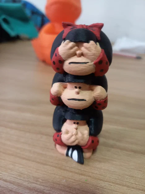 Tótem Mafalda sabiduria (no veo, no escucho, no hablo) - Image 2