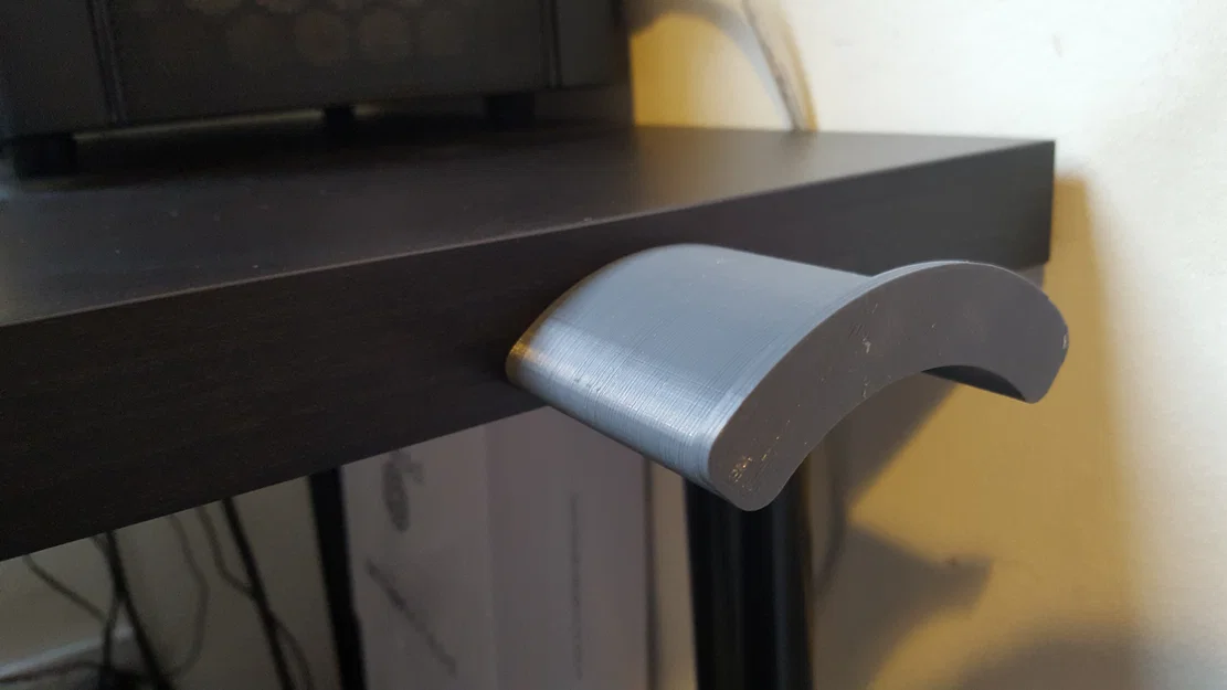 Giá treo tai nghe gắn dưới mặt bàn (Desk Mounted Headphone Holder) - Image 1