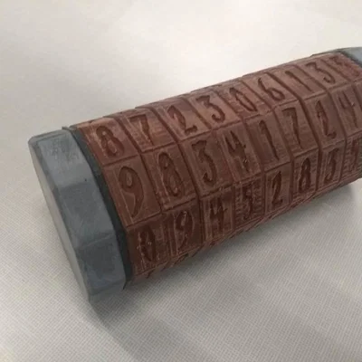 Kryptex 9 vòng (9-wheel Kryptex)